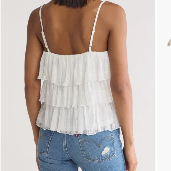 Lush White Layered Tank Top - Picture 2 of 3